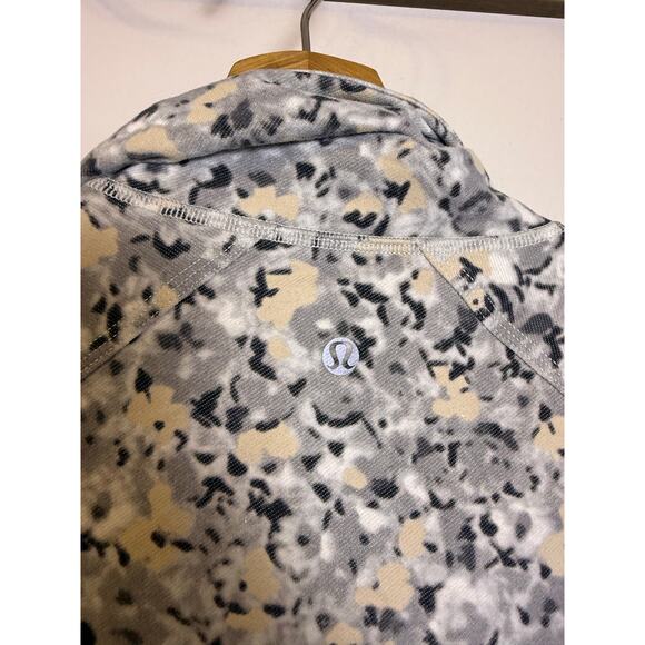 Lululemon Nice Asana Jacket Silver Spoon Full Zip Up Sz 10 - Picture 6 of 7